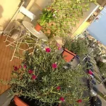 Leucosia Bed & Breakfast Салерно